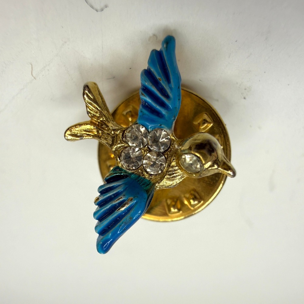 Rhinestone Cluster Bluebird Lapel Pin Gold Tone Fashion Jewelry 3/4 in H
